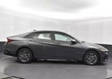 Used 2024 Hyundai Elantra SEL image 4
