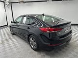 Used 2017 Hyundai Elantra SE image 3