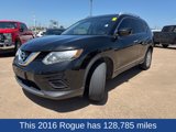 Used 2016 Nissan Rogue SV image 2