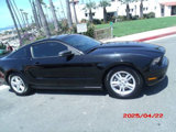 Used 2012 Ford Mustang Coupe image 4