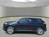 Used 2020 Ford Edge Titanium image 2
