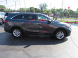 Used 2020 Kia Sorento LX image 5