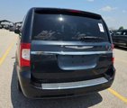 Used 2014 Chrysler Town & Country Touring-L w/ Driver Convenience Group image 4