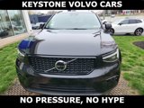 New 2025 Volvo XC40 B5 Plus w/ Climate Package image 2