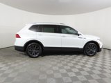 Used 2023 Volkswagen Tiguan SE w/ Panoramic Sunroof Package image 4
