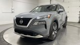 Used 2021 Nissan Rogue Platinum image 3