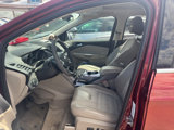 Used 2016 Ford Escape SE w/ SE Chrome Package image 2