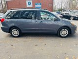 Used 2008 Toyota Sienna XLE image 5
