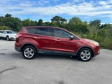 Used 2015 Ford Escape SE image 2