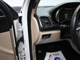 Used 2022 Jeep Grand Cherokee Limited image 3