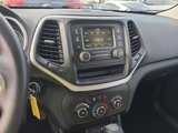 Used 2015 Jeep Cherokee Sport image 4