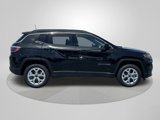 New 2025 Jeep Compass Latitude image 3