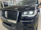 Used 2023 Lincoln Navigator Reserve image 2