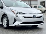 Used 2016 Toyota Prius Four image 3