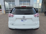 Used 2016 Nissan Rogue SV w/ SV Premium Package image 4