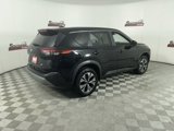 Used 2023 Nissan Rogue SV image 4
