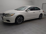 Used 2016 Nissan Altima 2.5 SV image 2