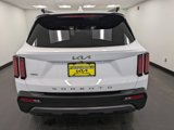 Certified 2022 Kia Sorento S w/ Panoramic Sunroof Package image 3