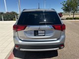 Used 2016 Mitsubishi Outlander SEL image 3