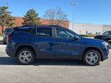 Used 2022 GMC Terrain SLE w/ Driver Convenience Package image 3