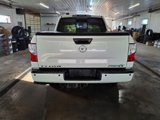 Used 2018 Nissan Titan XD image 5