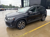 Used 2022 Volkswagen Taos SE image 2