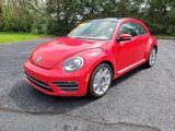Used 2017 Volkswagen Beetle 1.8T SEL w/ Beetle Lighting Package image 2