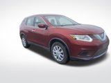 Used 2015 Nissan Rogue S image 2