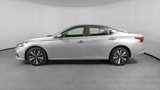Used 2021 Nissan Altima 2.5 SV image 3