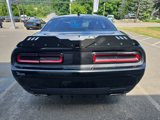 Used 2017 Dodge Challenger GT image 4