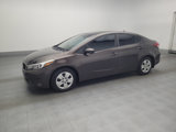 Used 2017 Kia Forte LX image 2