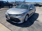 Used 2020 Toyota Camry LE image 3