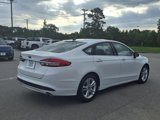 Used 2018 Ford Fusion SE w/ Fusion SE Technology Package image 2