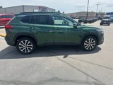 Used 2023 Toyota Corolla Cross XLE image 2