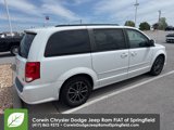 Certified 2016 Dodge Grand Caravan R/T image 5