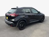 Used 2024 Nissan Kicks SR image 3