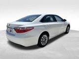 Used 2017 Toyota Camry LE image 5