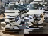 Used 2017 Nissan Rogue SV image 3
