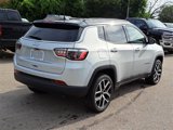 New 2025 Jeep Compass Limited image 4