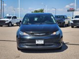 Used 2023 Chrysler Voyager LX image 6