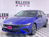 Used 2025 Hyundai Elantra Sport image 3