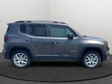 Used 2018 Jeep Renegade Latitude w/ Cold Weather Group image 2