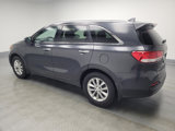 Used 2017 Kia Sorento LX w/ LX Convenience Package image 3