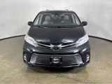 Used 2018 Toyota Sienna XLE image 6