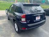 Used 2017 Jeep Compass Latitude image 3
