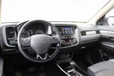 Used 2019 Mitsubishi Outlander SEL image 3