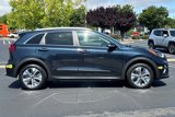 Certified 2022 Kia Niro EX image 3