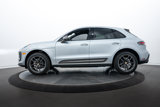 Used 2024 Porsche Macan Turbo image 2