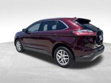Used 2021 Ford Edge SEL w/ Convenience Package image 3