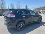 Used 2015 Nissan Rogue SL w/ SL Premium Package image 3